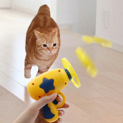 Flying Disc Launcher – Interactive Chase Toy for Cats