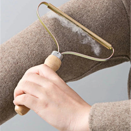 Portable Lint Remover – Fabric Shaver Brush"